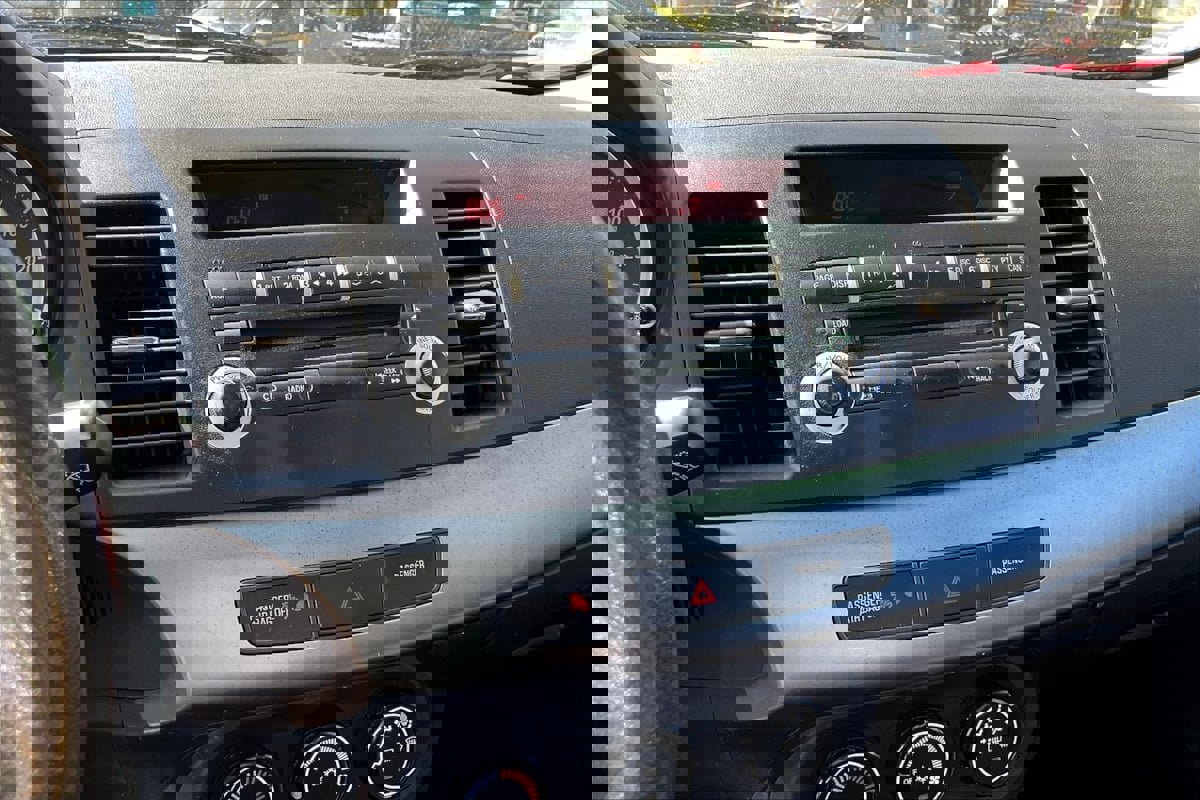 Used 2011 Mitsubishi Lancer ES image 14