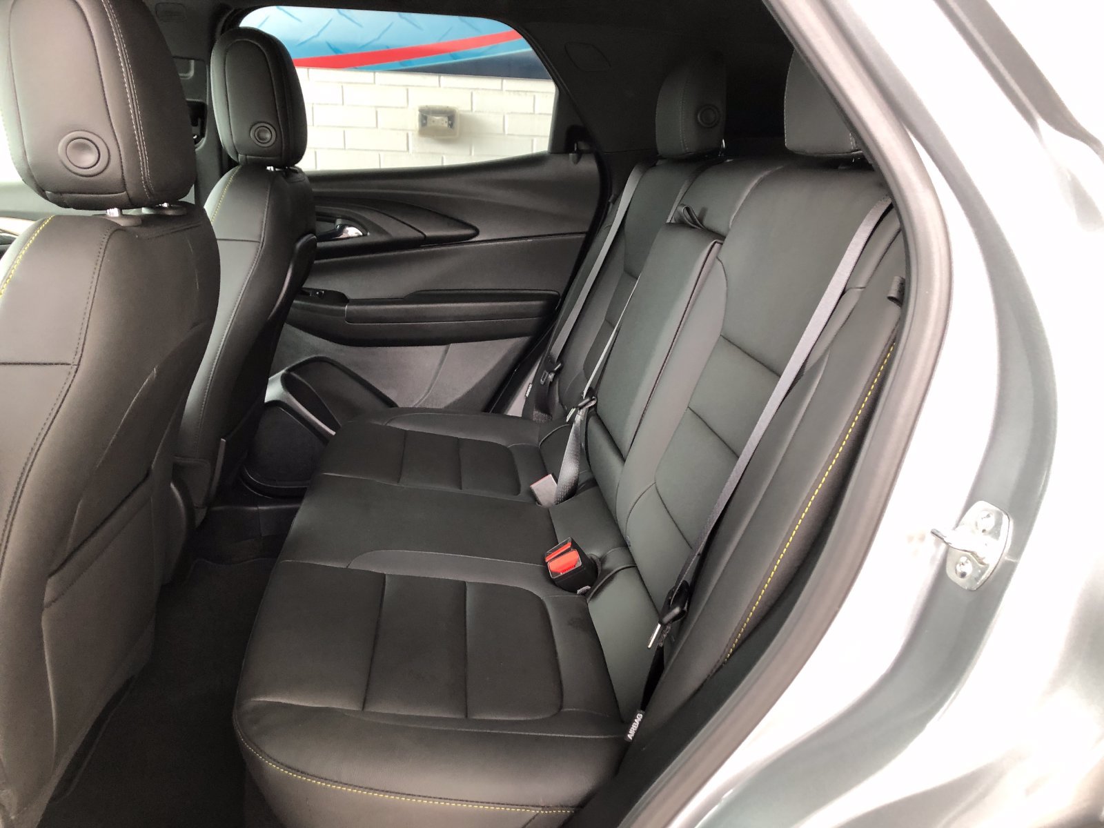 Used 2025 Chevrolet TrailBlazer ACTIV w/ Convenience Package FWD image 12
