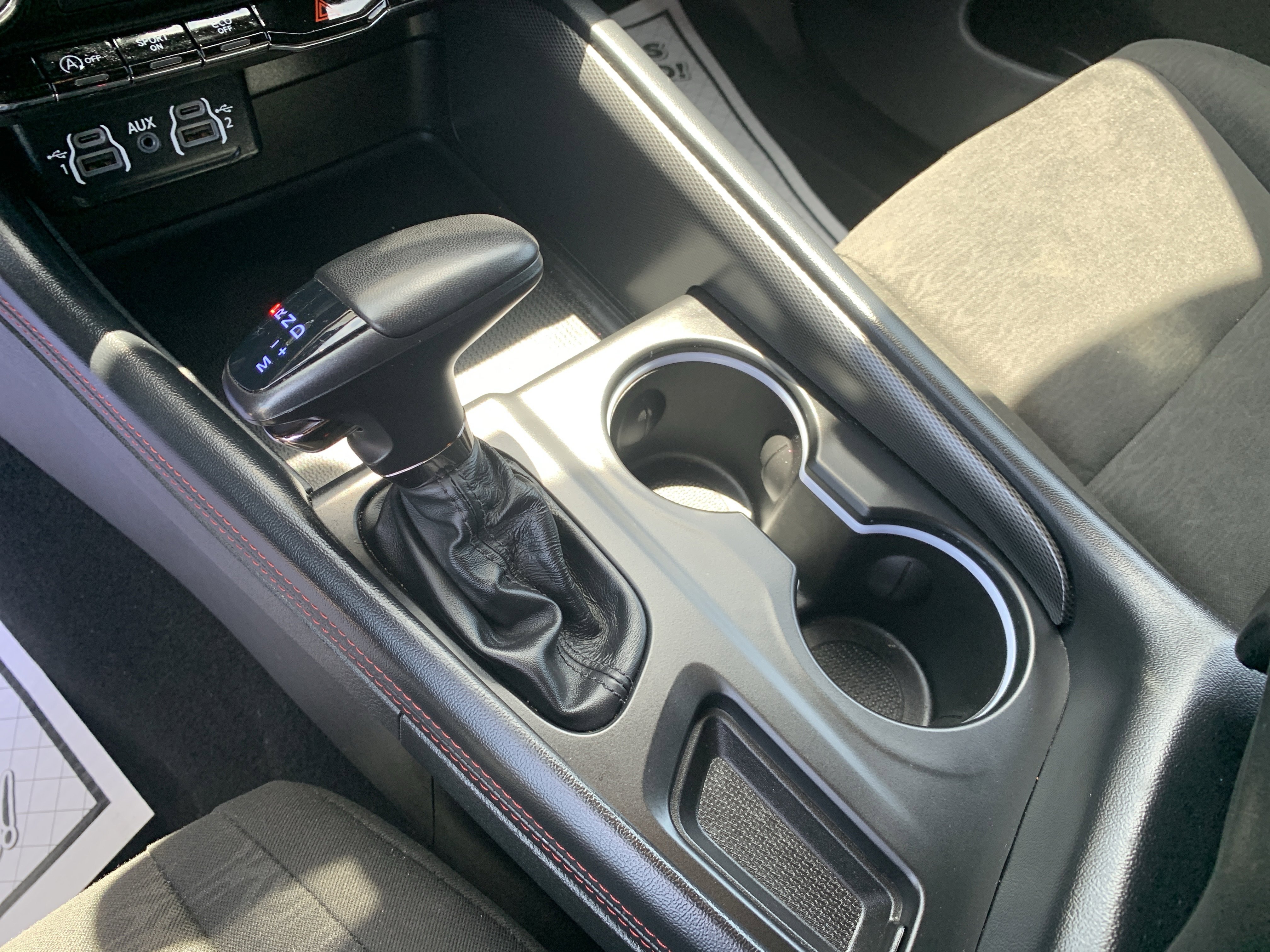Used 2025 Dodge Durango GT RWD image 34