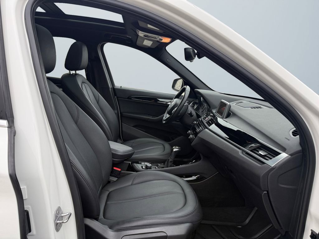 Used 2016 BMW X1 xDrive28i image 15