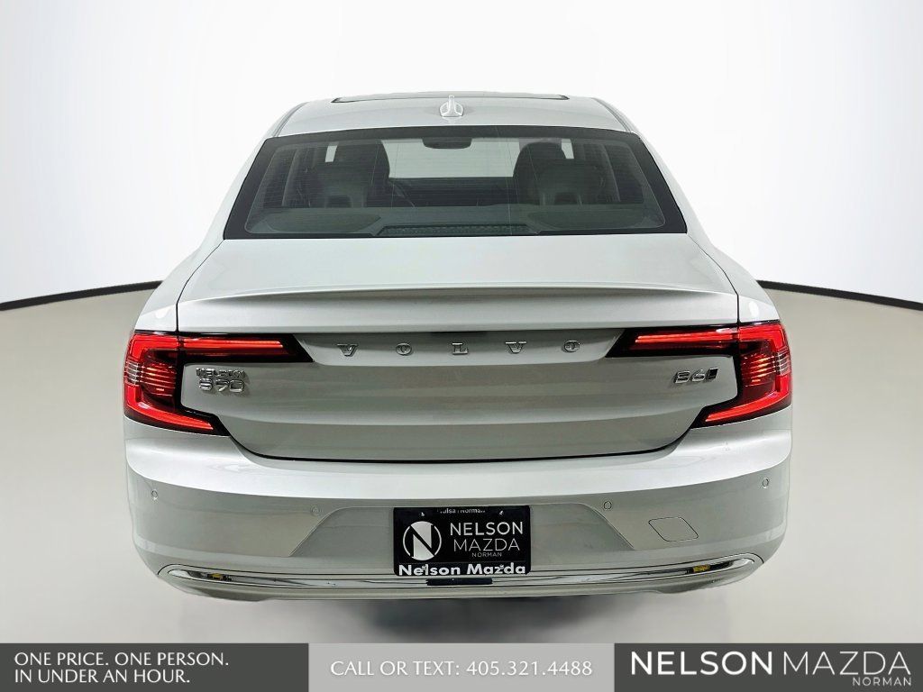 Used 2022 Volvo S90 B6 Inscription w/ Advanced Package AWD/4WD image 7