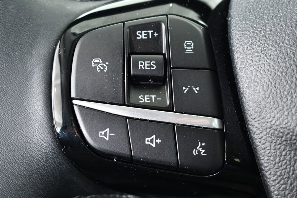 Used 2023 Ford Escape Platinum image 31