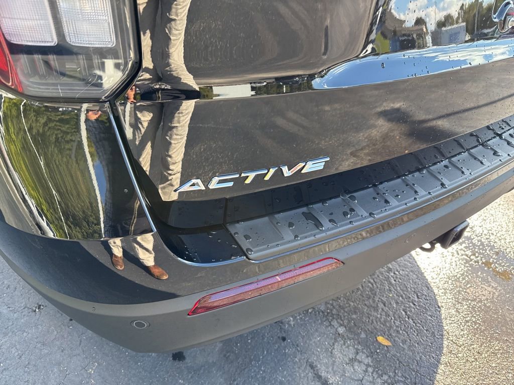 New 2026 Ford Explorer Active image 10