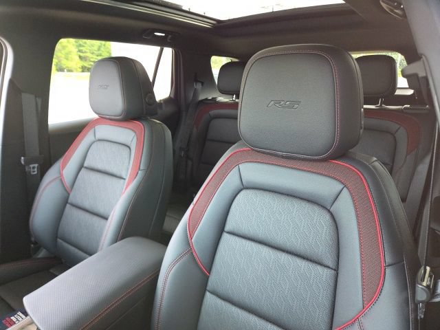 New 2027 Chevrolet Equinox RS w/ Safety and Technology Package AWD/4WD image 24