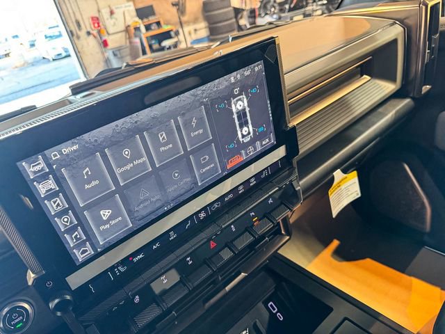 New 2025 GMC Hummer EV 3X w/ Extreme Off-Road Package image 39