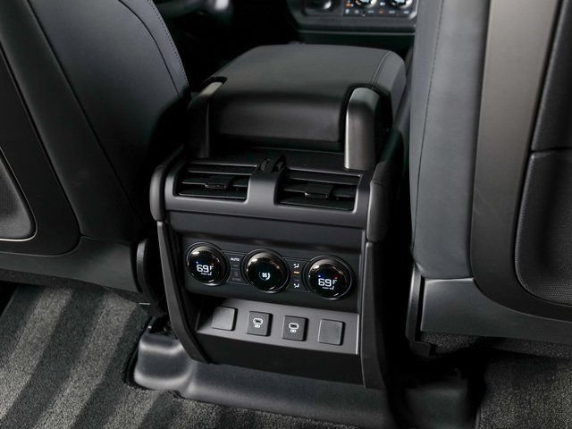 Certified 2025 Land Rover Defender 110 AWD/4WD image 22