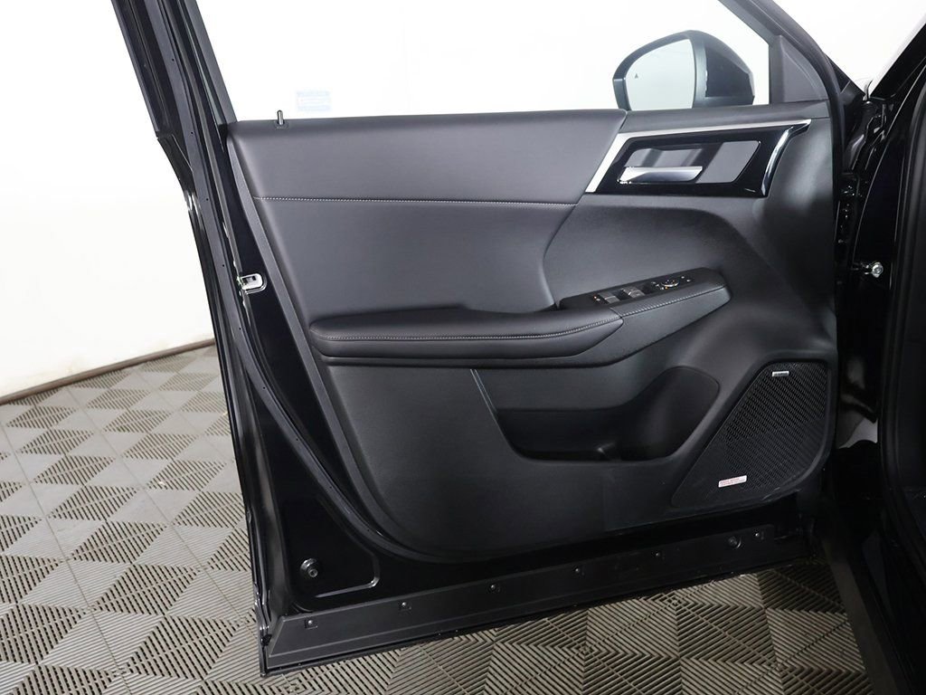 New 2026 Mitsubishi Outlander SE FWD image 22