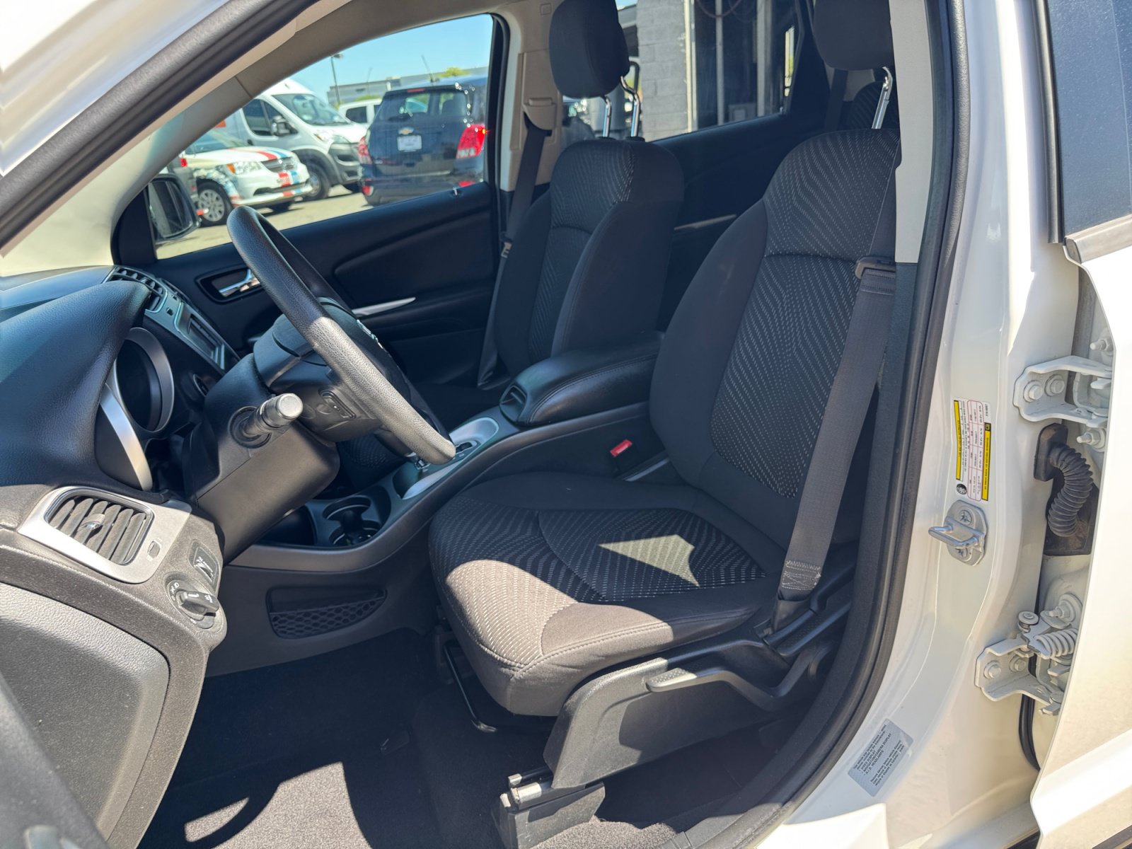 Used 2015 Dodge Journey SXT w/ Flexible Seating Group FWD image 14