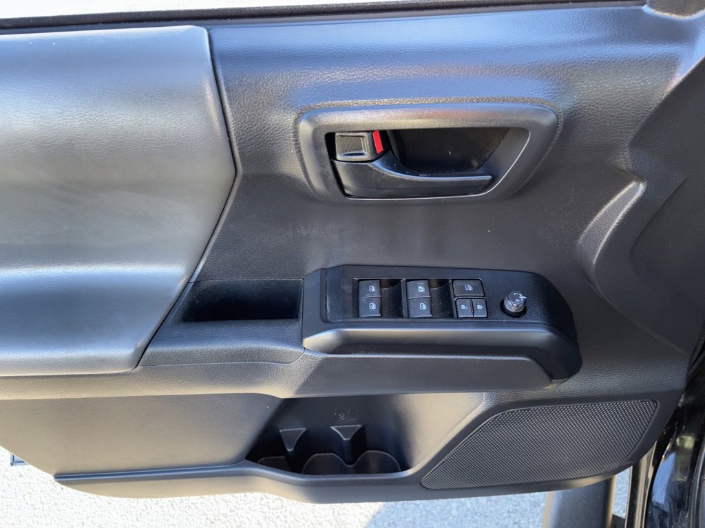 Used 2023 Toyota Tacoma SR5 image 9