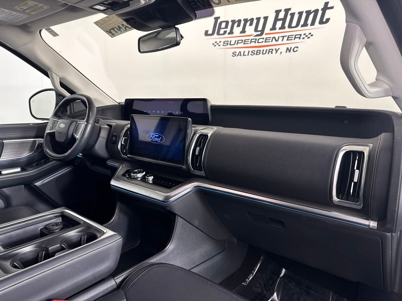 Used 2025 Ford Expedition Max Platinum image 42