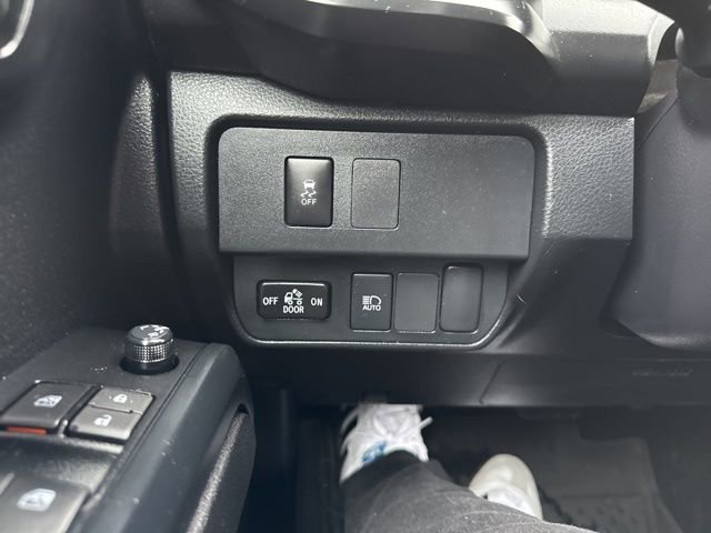 Used 2023 Toyota Tacoma SR AWD/4WD image 23
