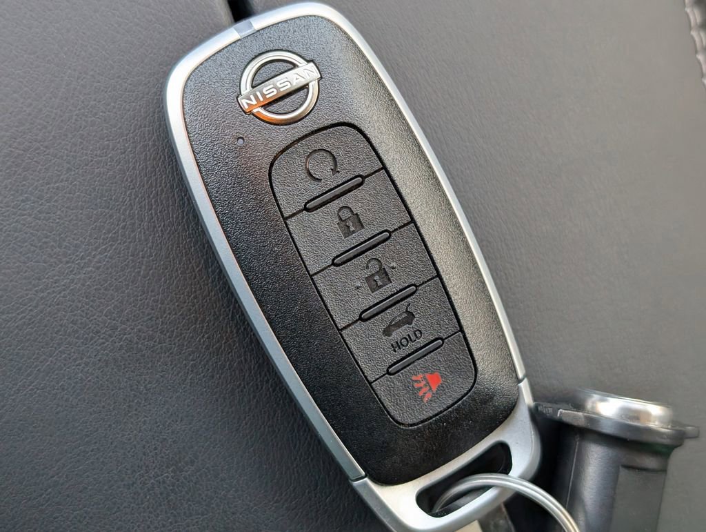 New 2026 Nissan Rogue SV image 30