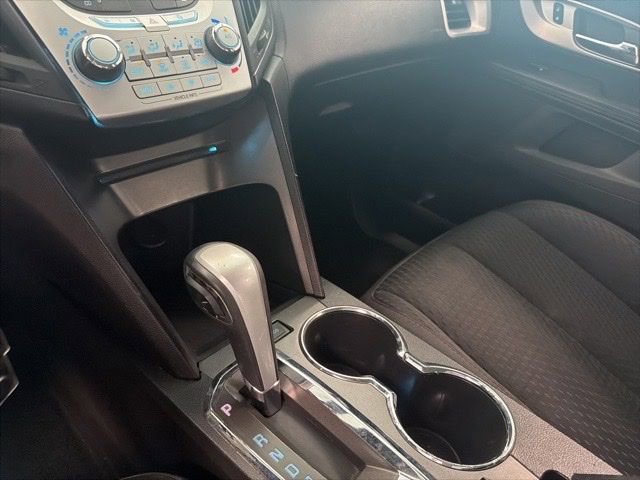Used 2015 Chevrolet Equinox LS FWD image 32