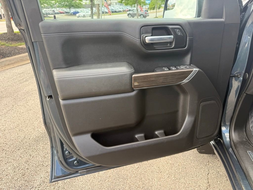 Used 2020 Chevrolet Silverado 1500 LT w/ All-Star Edition AWD/4WD image 16