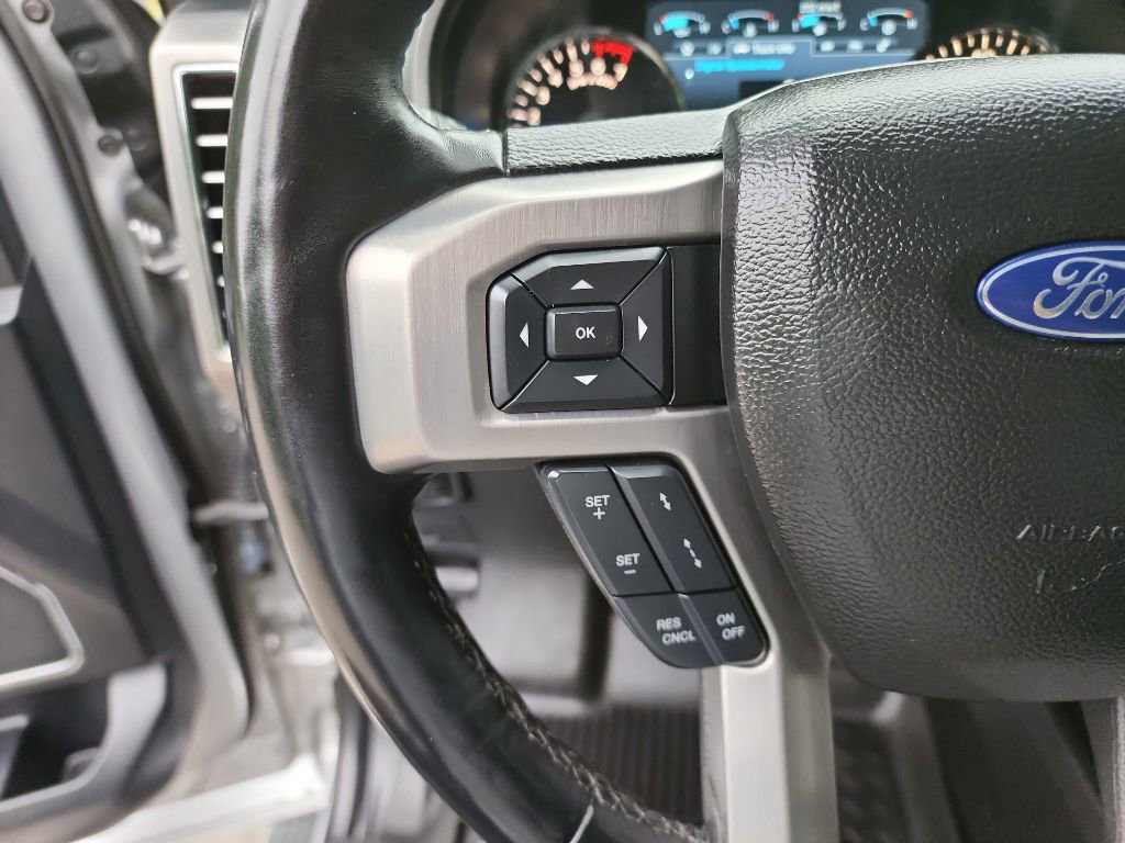 Used 2017 Ford F150 Platinum w/ Equipment Group 701A Luxury AWD/4WD image 25
