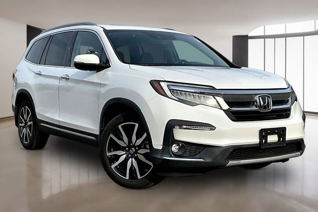 Used 2020 Honda Pilot Touring image 3
