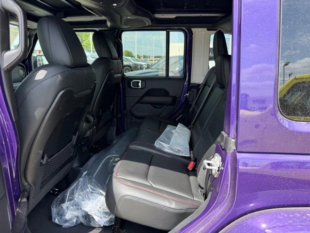 New 2026 Jeep Wrangler Unlimited Rubicon AWD/4WD image 8