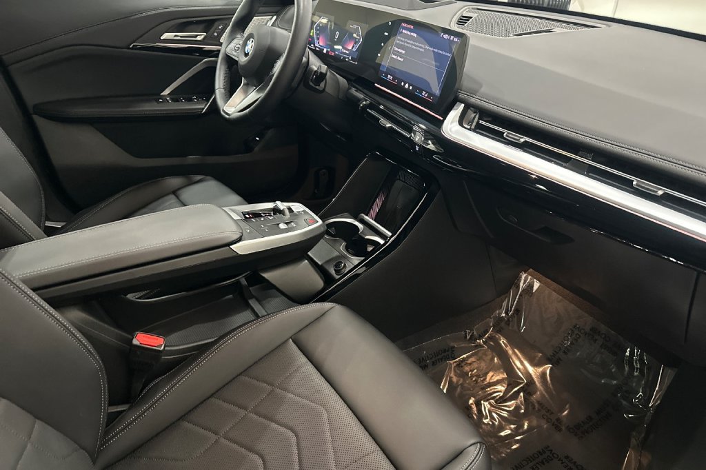 Certified 2025 BMW X1 xDrive28i w/ Premium Package AWD/4WD image 18