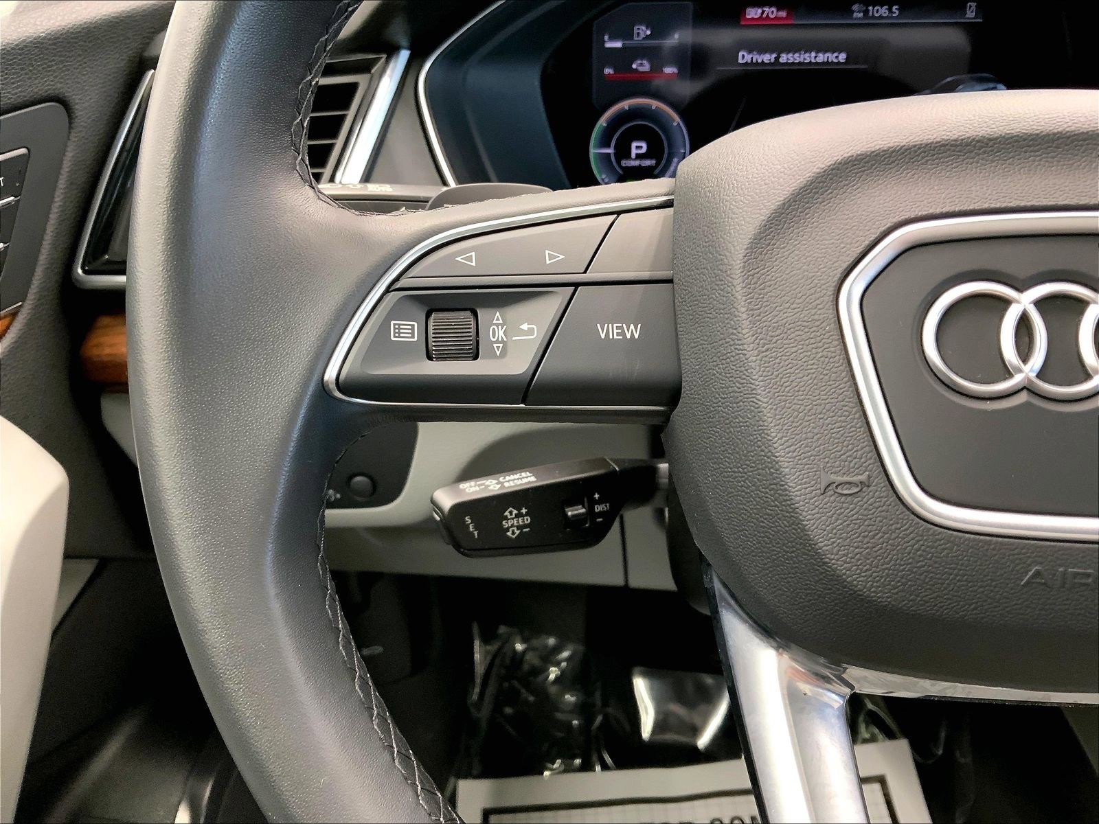 Certified 2022 Audi Q5 e Premium Plus w/ Premium Plus Package AWD/4WD image 20
