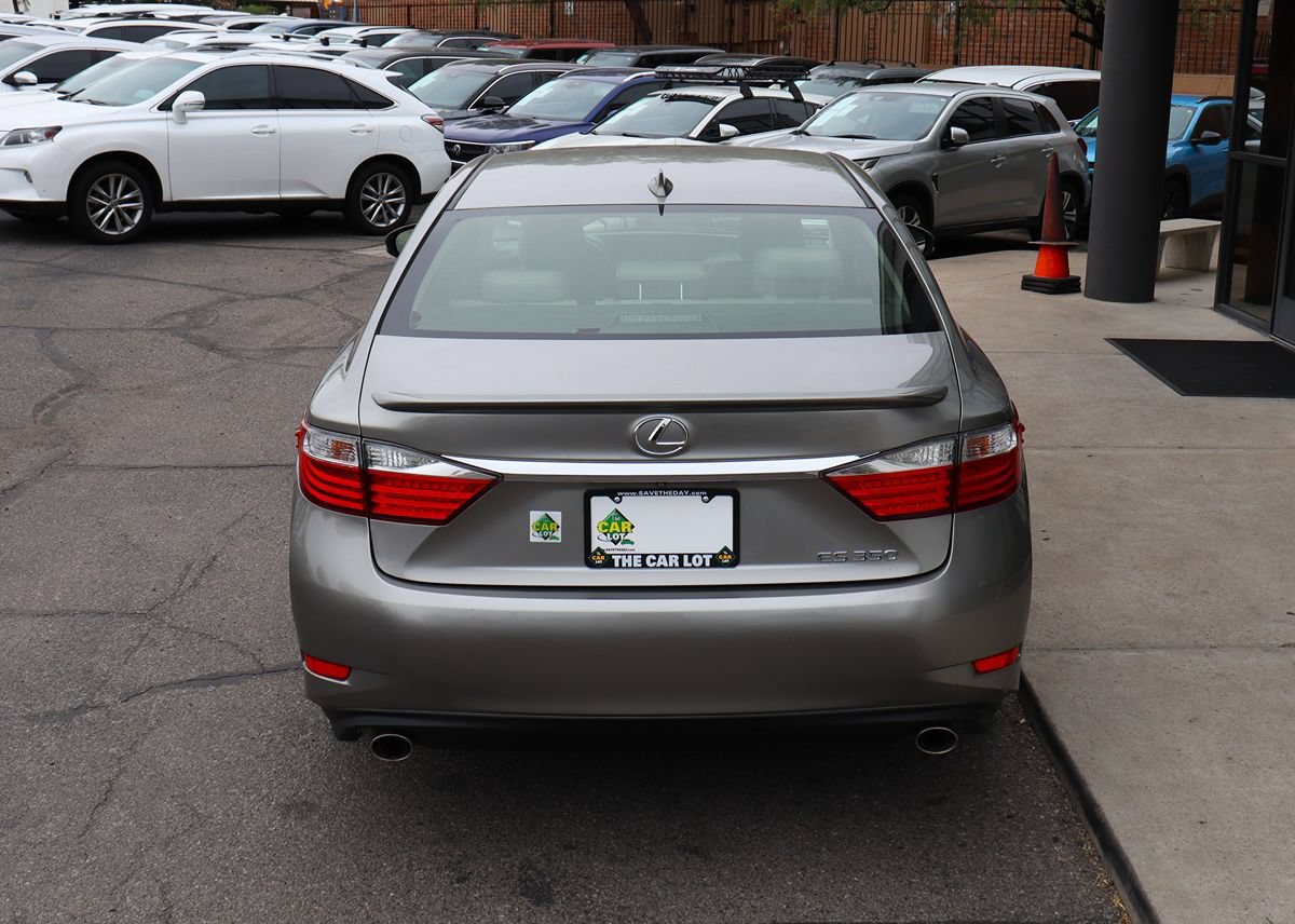 Used 2015 Lexus ES 350 FWD image 10