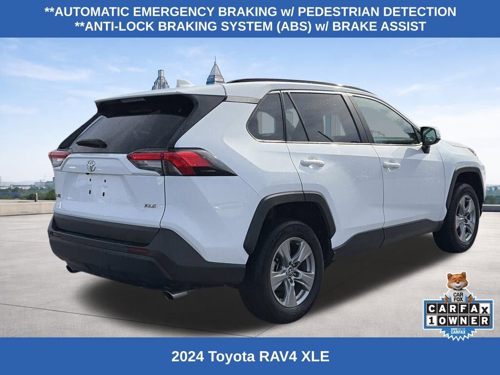 Used 2024 Toyota RAV4 XLE image 5