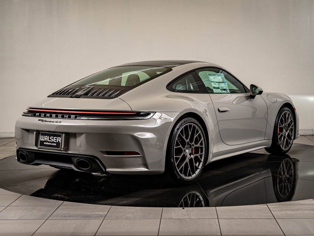 New 2026 Porsche 911 Carrera 4S image 8