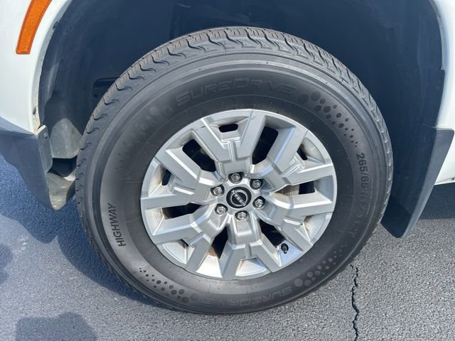 Used 2023 Nissan Frontier SV w/ SV Convenience Package image 34