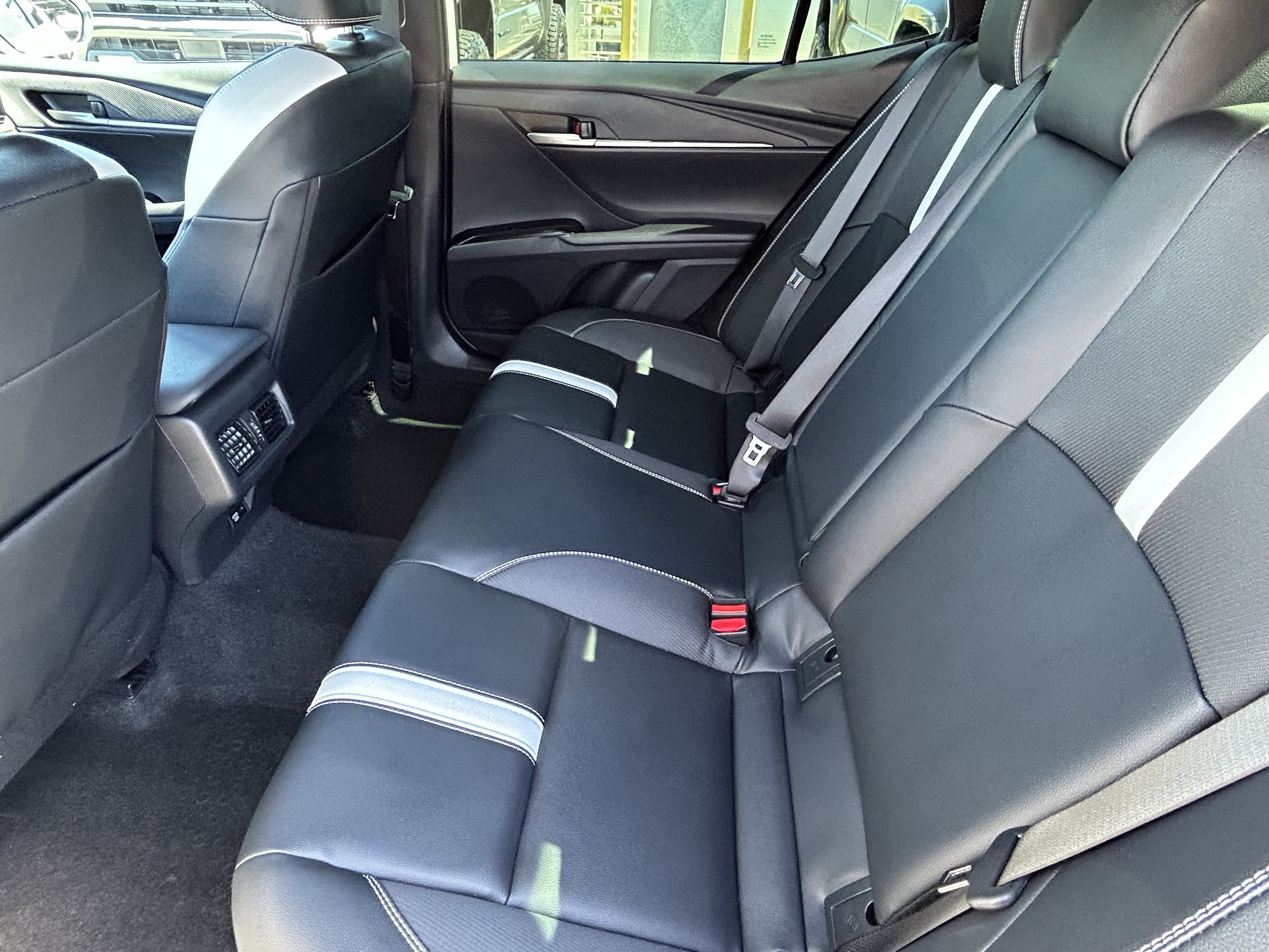 Certified 2026 Toyota Camry SE w/ Convenience Package FWD image 14