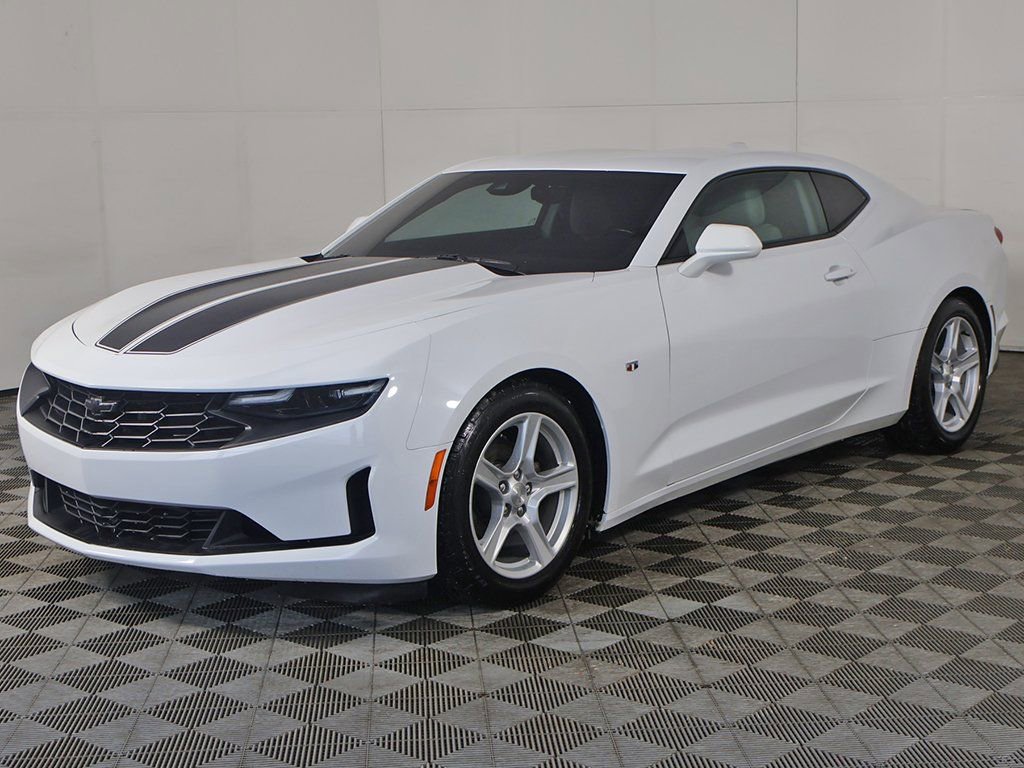 Used 2022 Chevrolet Camaro LT image 9