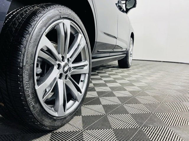 Used 2025 Cadillac Escalade Sport Platinum image 5