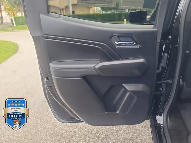 Certified 2024 GMC Canyon Elevation RWD image 9