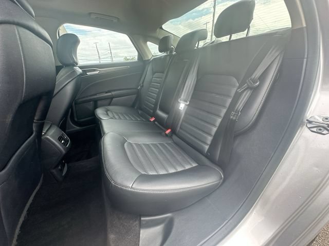 Used 2017 Ford Fusion Energi SE FWD image 24