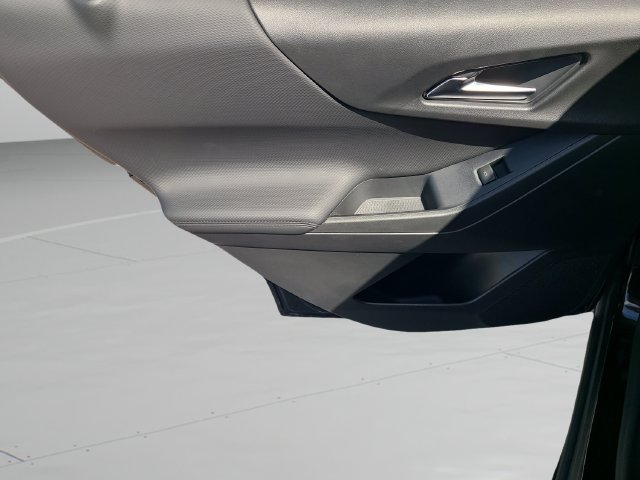 New 2027 Chevrolet Equinox LT FWD image 16