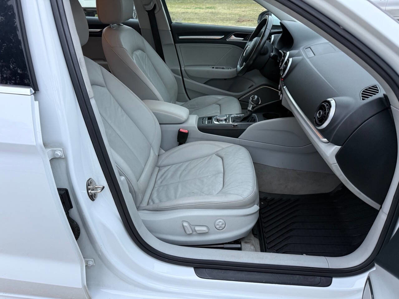 Used 2015 Audi A3 TDI Premium Plus image 28