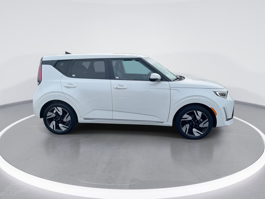 Certified 2024 Kia Soul GT-Line w/ Option Group 020 FWD image 9