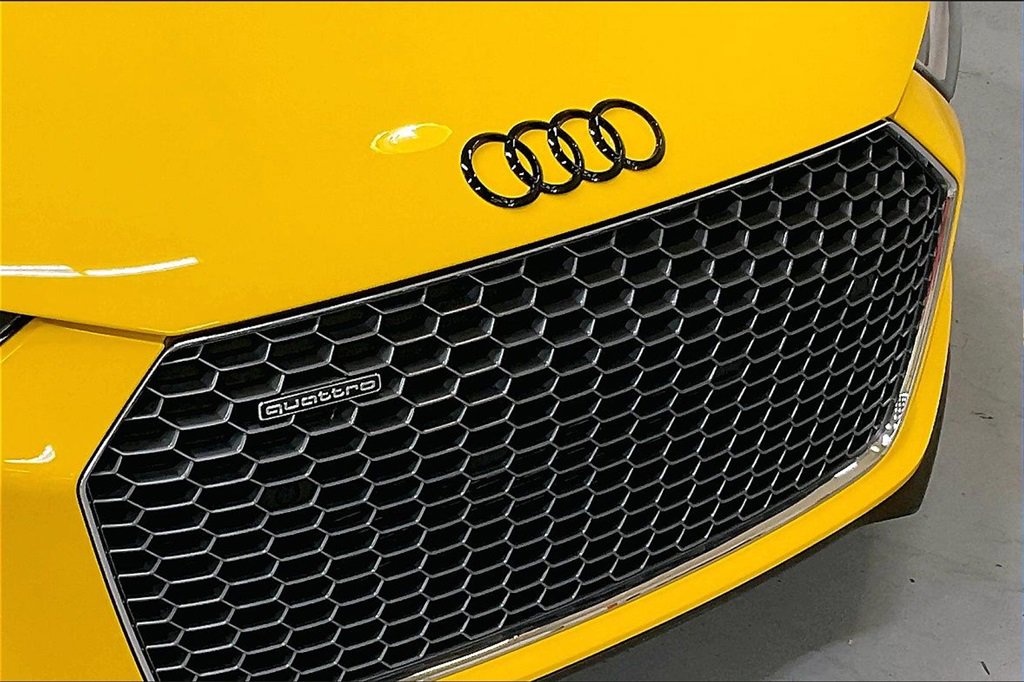 Used 2017 Audi R8 V10 image 31