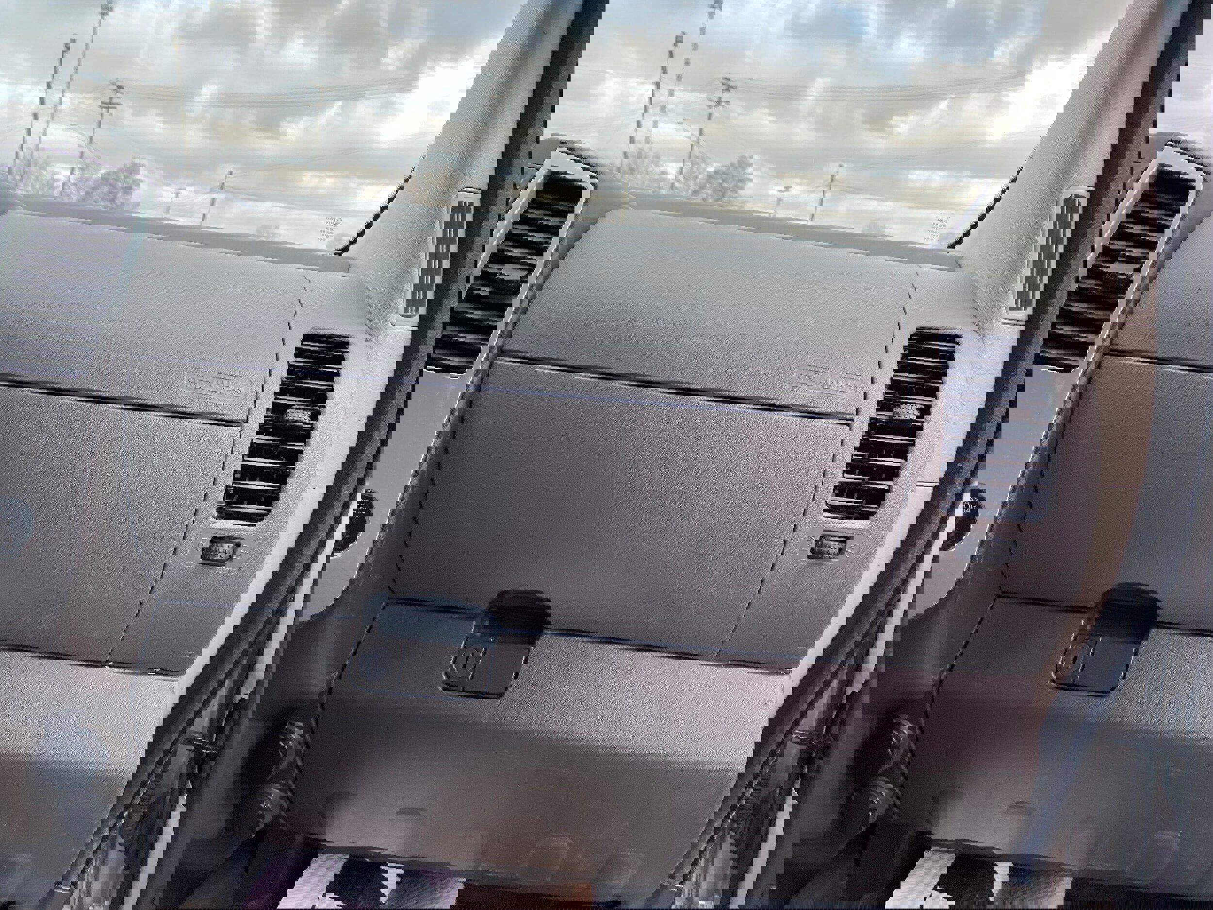 Used 2011 Nissan Xterra S w/ 4X4 Value Package image 16