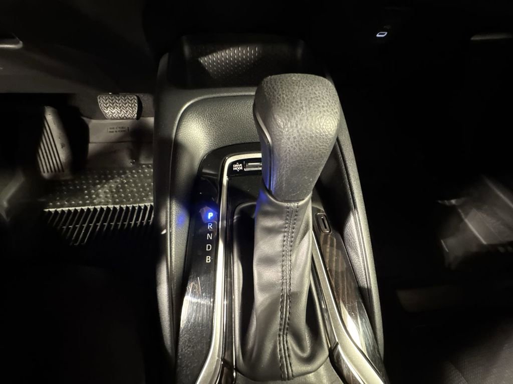 Used 2024 Toyota Corolla SE image 27