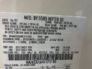 Used 2022 Ford EcoSport SES w/ Interior Protection Package image 34