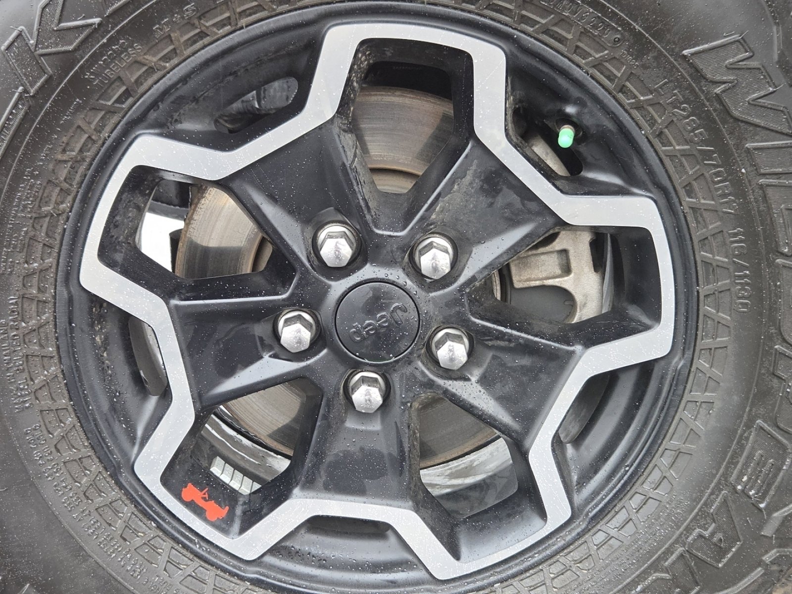 Used 2021 Jeep Gladiator Rubicon image 11