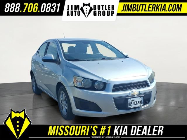 Used 2015 Chevrolet Sonic LT FWD image 24