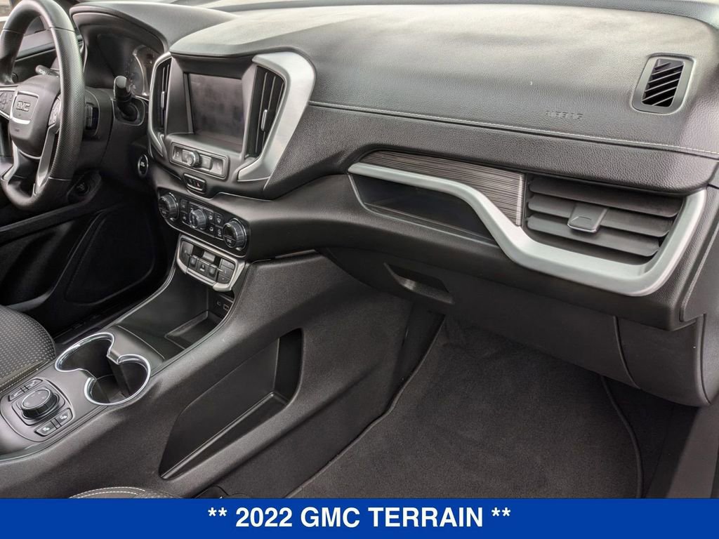 Certified 2022 GMC Terrain SLE w/ Driver Convenience Package image 39