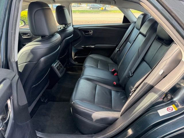 Used 2016 Toyota Avalon Touring FWD image 32