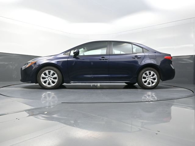 Used 2024 Toyota Corolla LE FWD image 4