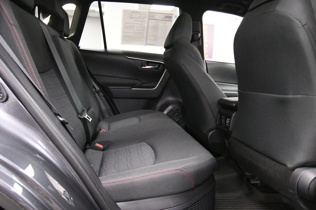 Used 2023 Toyota RAV4 SE w/ Weather & Moonroof Package AWD/4WD image 26
