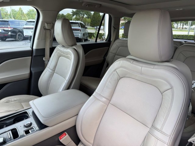 Certified 2023 Lincoln Aviator Reserve w/ Elements Package Plus RWD image 11