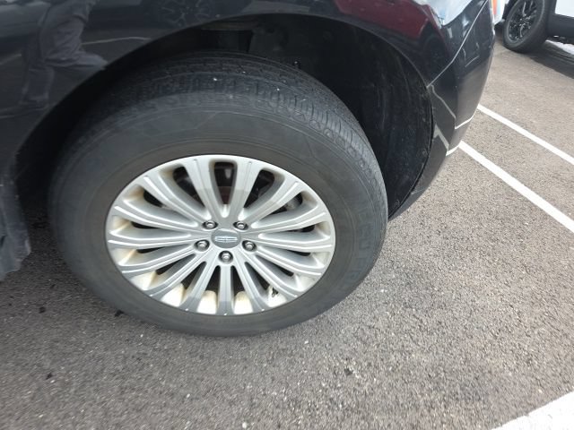 Used 2013 Lincoln MKX FWD w/ Wood Pkg image 7
