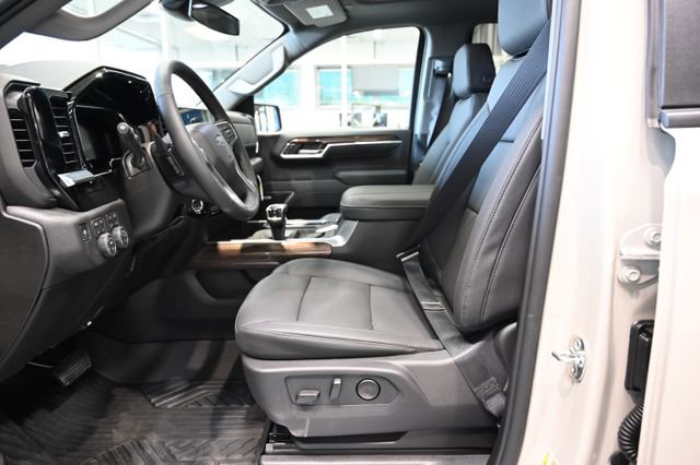 New 2026 Chevrolet Silverado 1500 RST w/ All Star Edition Plus AWD/4WD image 10