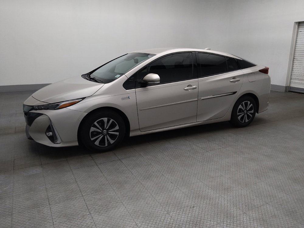 Used 2019 Toyota Prius Prime Advanced FWD image 2