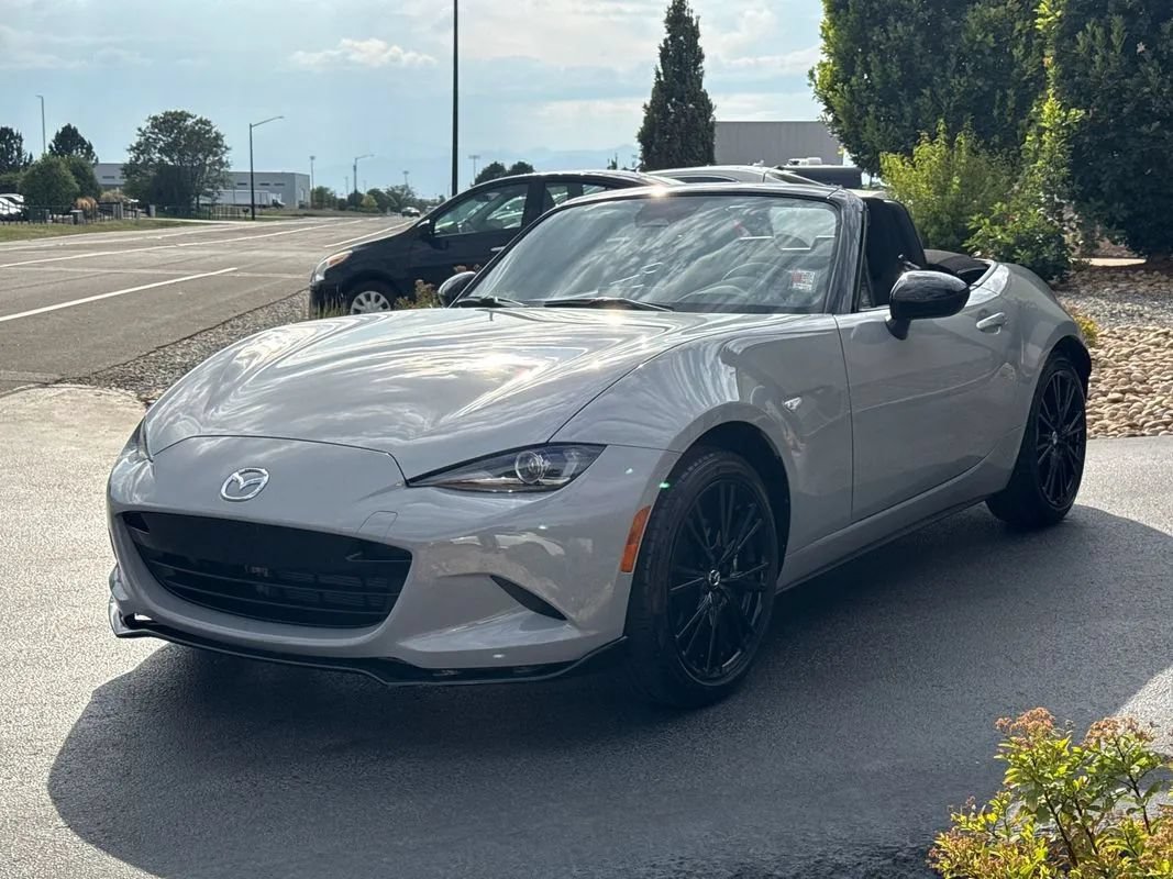 Used 2026 MAZDA MX-5 Miata Club w/ Interior Package RWD image 86